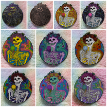 Load image into Gallery viewer, Psy-Cream Bertha